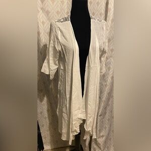 White Cardigan Medium New Gorgeous lightweight with lace!(#113)